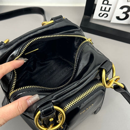 Anum Bags Detail
