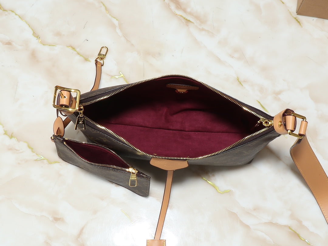 Anum Bags Detail