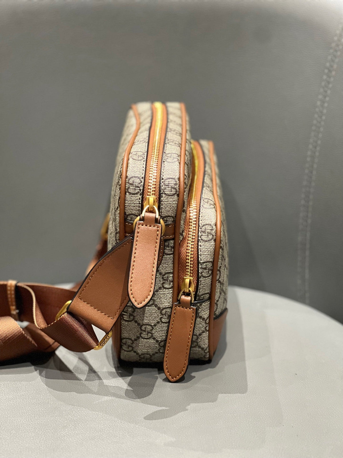 Anum Bags Detail