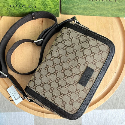 Anum Bags Detail