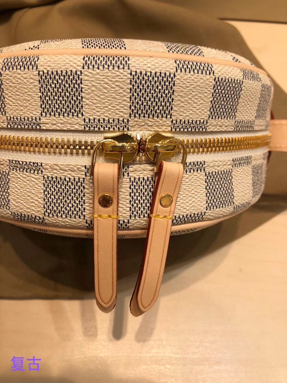 Anum Bags Detail