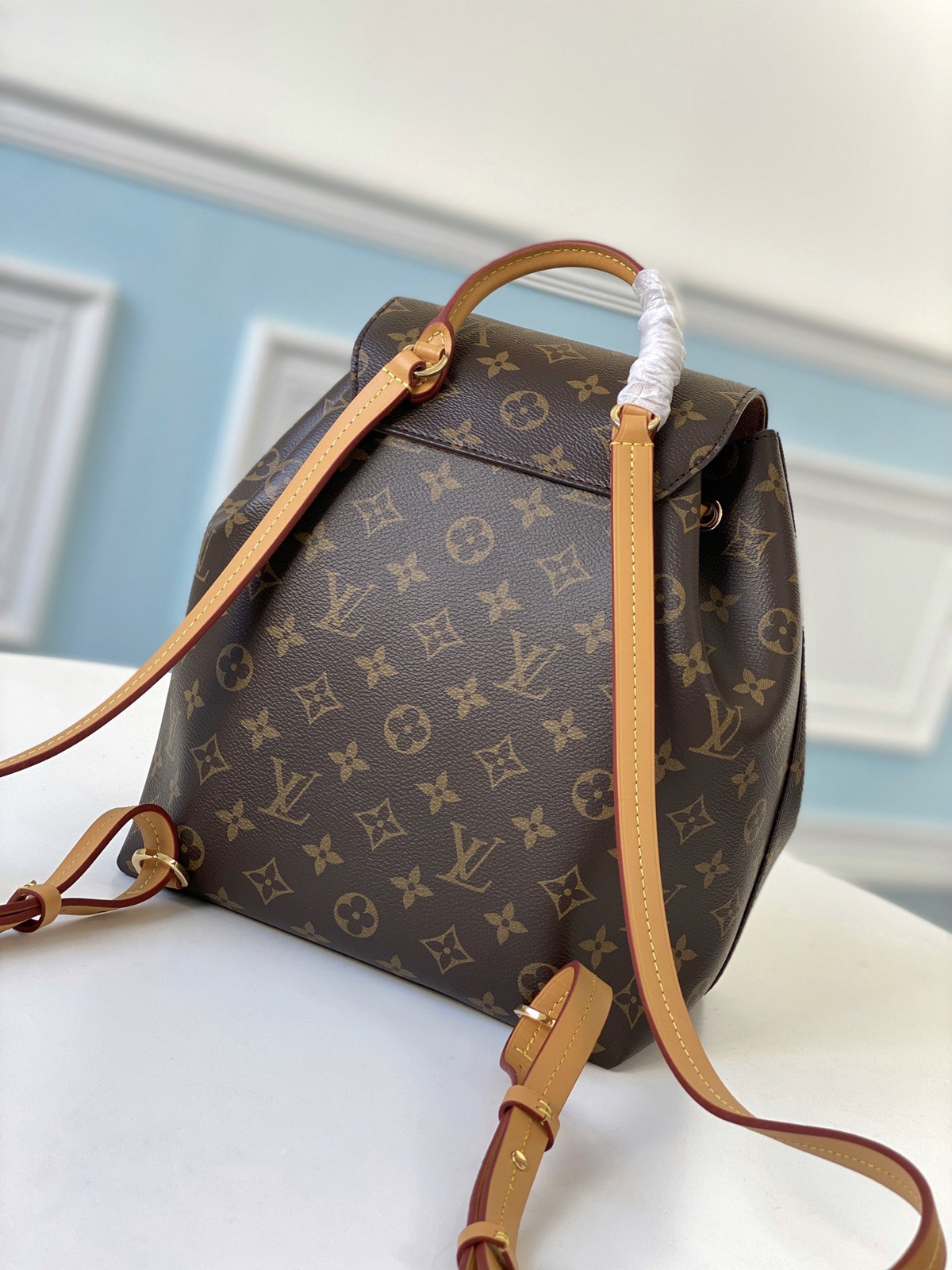 Anum Bags Detail