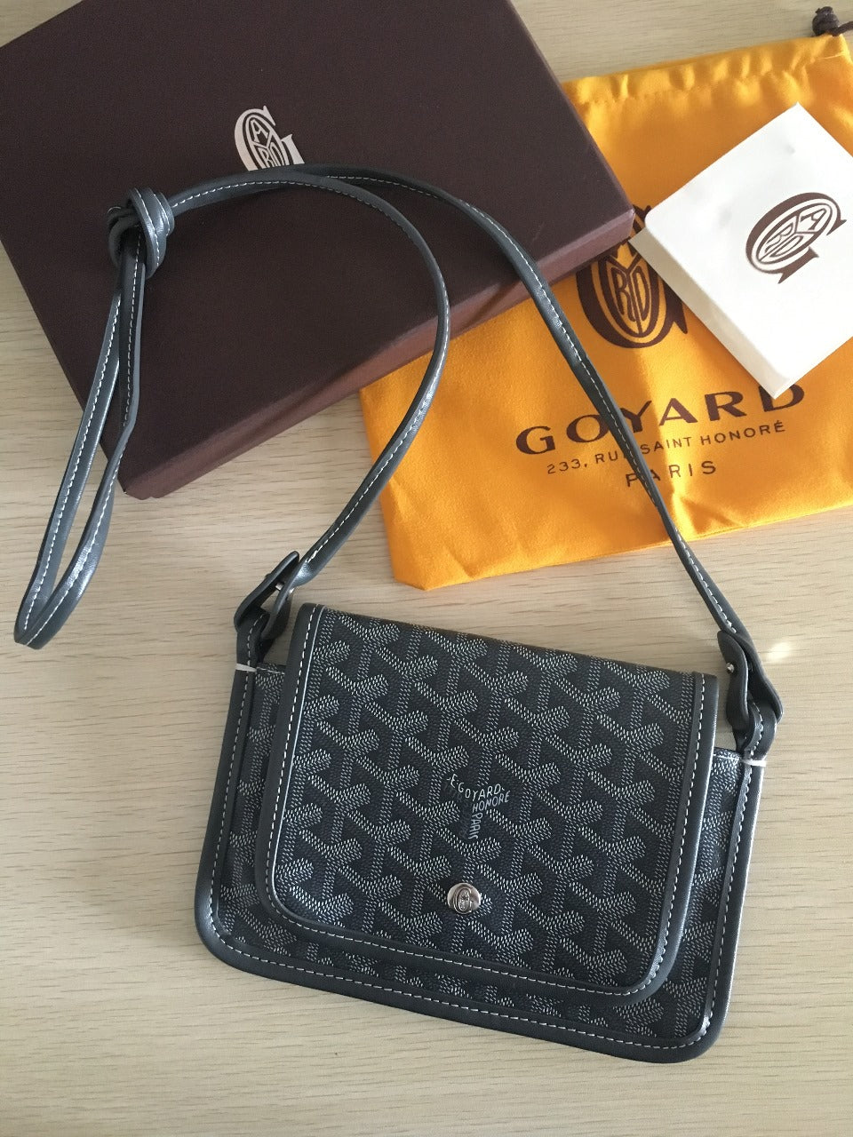 Anum Bags Elite Carryalls