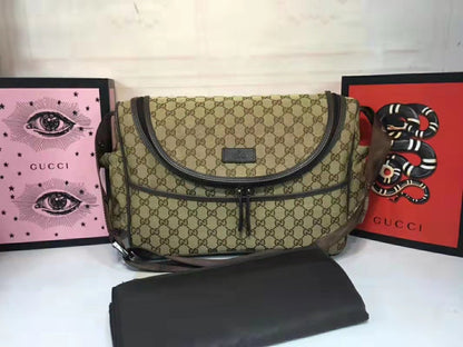 Anum Bags Detail
