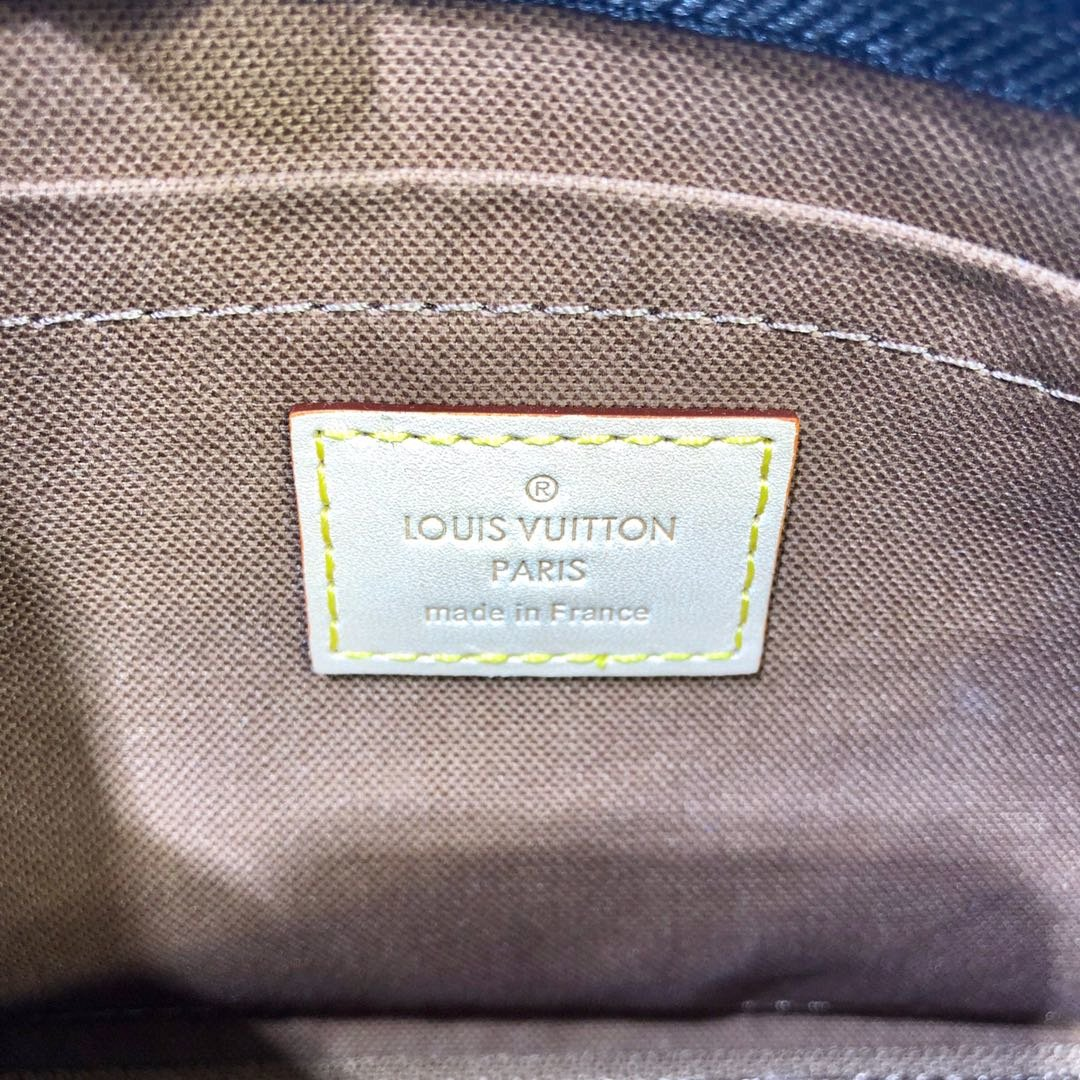 Anum Bags Detail