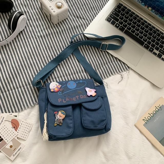 Anum Bags Detail