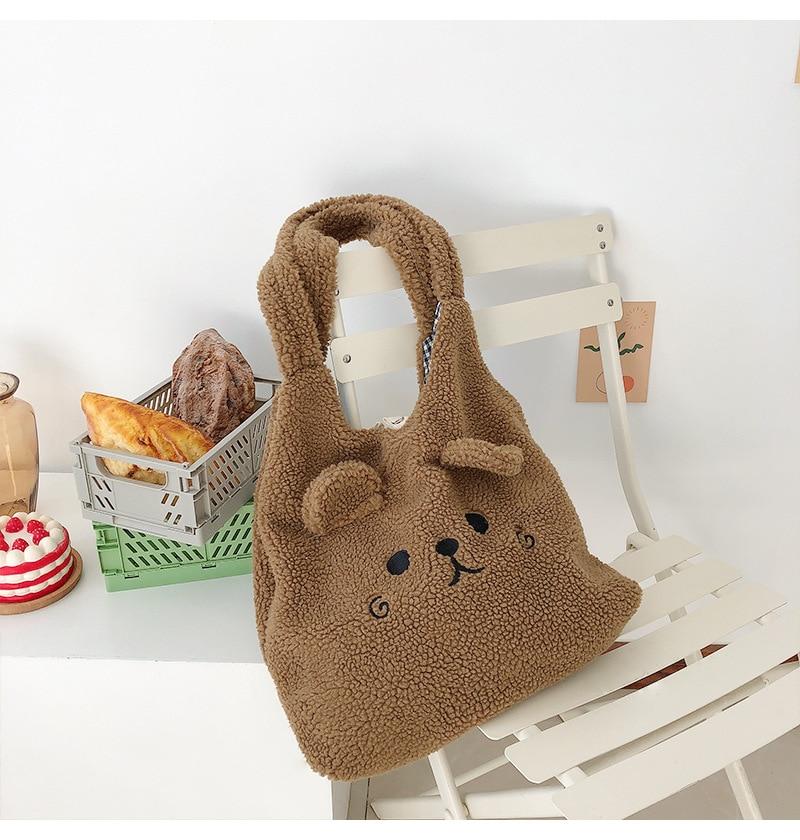 Anum Bags Detail