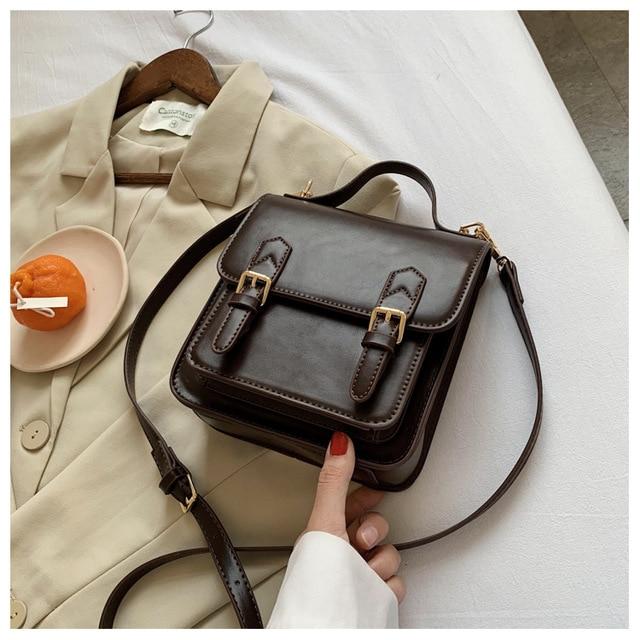 Anum Bags Detail