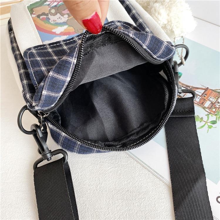 Anum Bags Detail