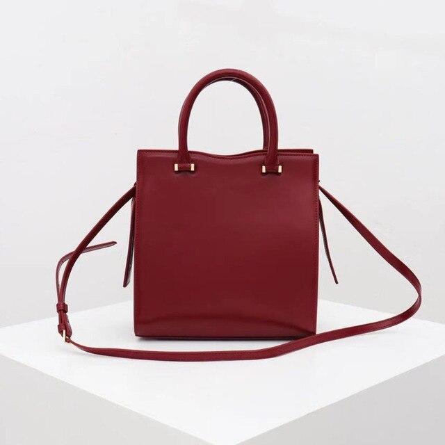 Anum Bags Detail